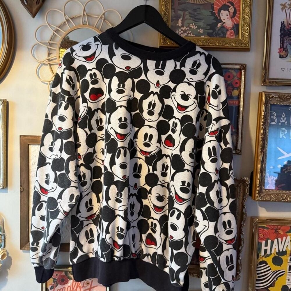Disney Women's multi Sweatshirt